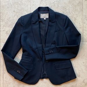 LIKE NEW Women’s Navy blue blazer